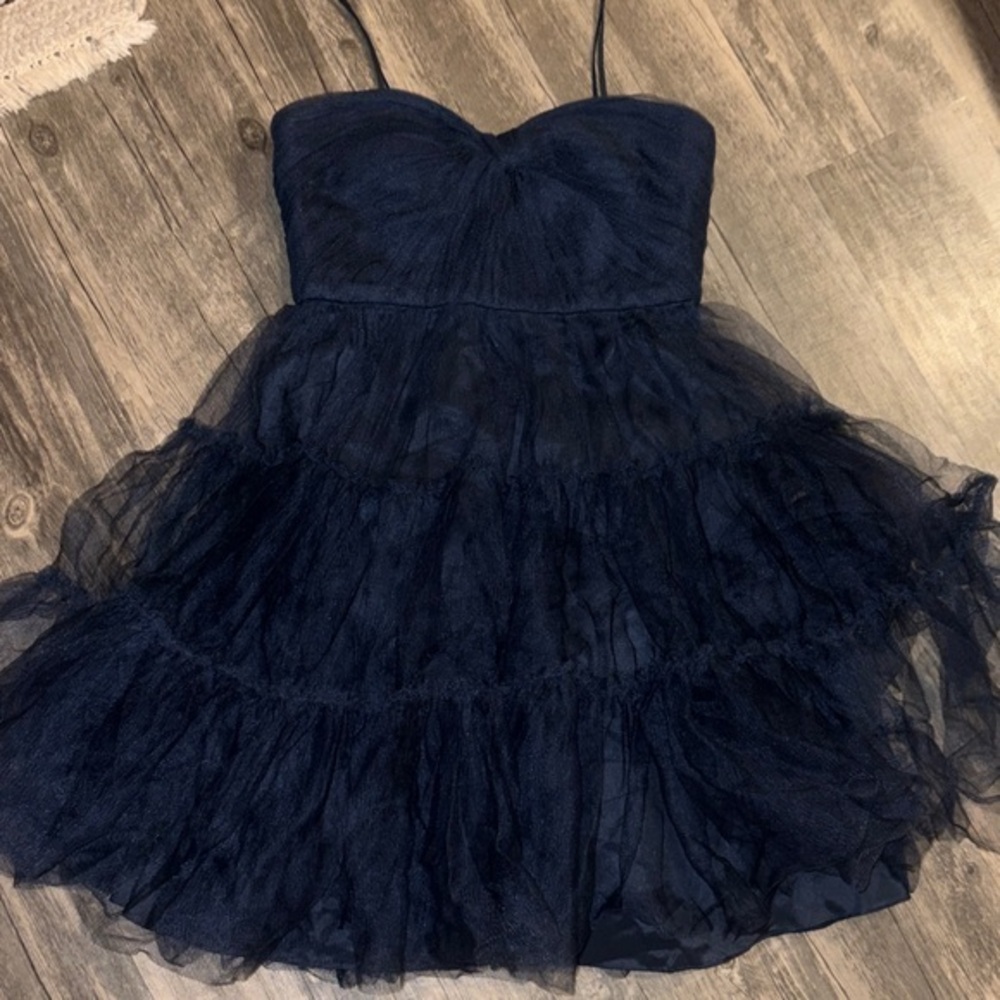 Va et Vien for BHLDN babydoll - size 2 navy blue tulle tiered strapless dress.